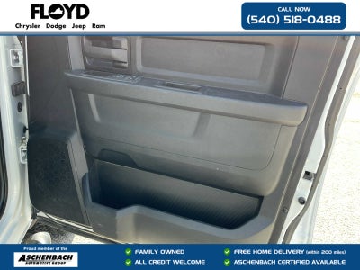 2023 RAM 1500 Classic Tradesman Crew Cab 4x4 5'7' Box