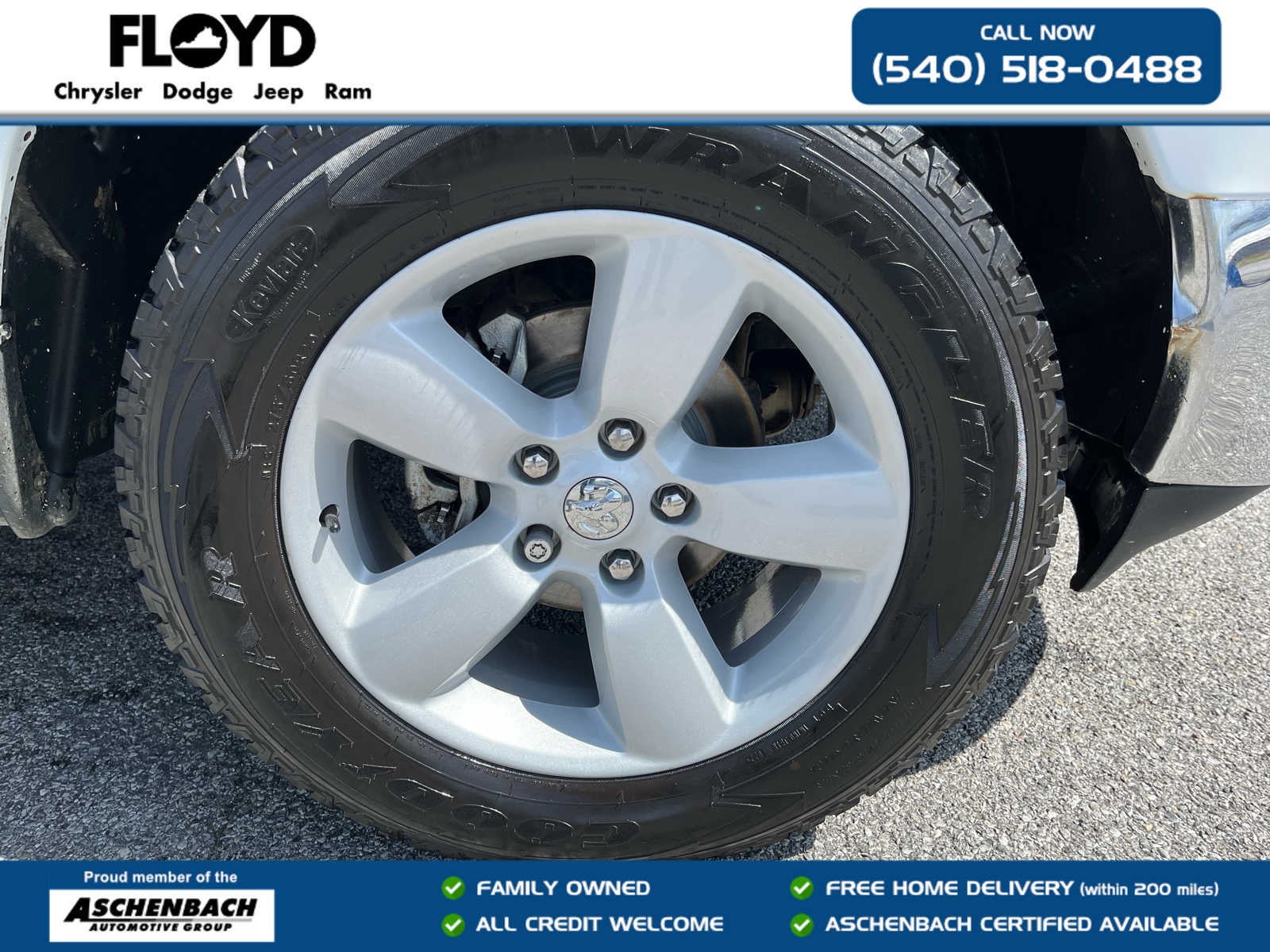 2023 RAM 1500 Classic Tradesman Crew Cab 4x4 5'7' Box