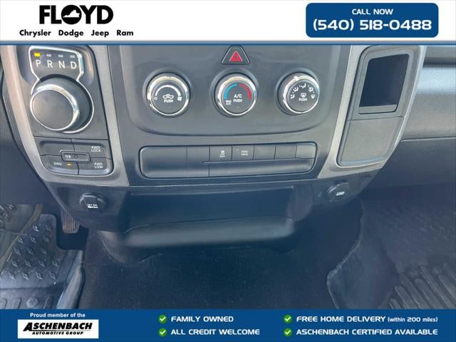 2023 RAM 1500 Classic Tradesman Crew Cab 4x4 5'7' Box