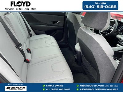 2025 Hyundai Elantra Limited